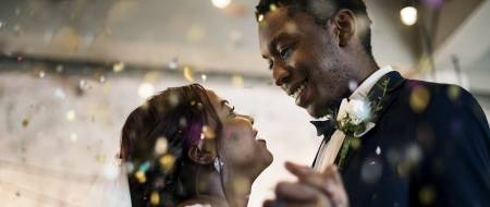 How much does an average wedding cost?